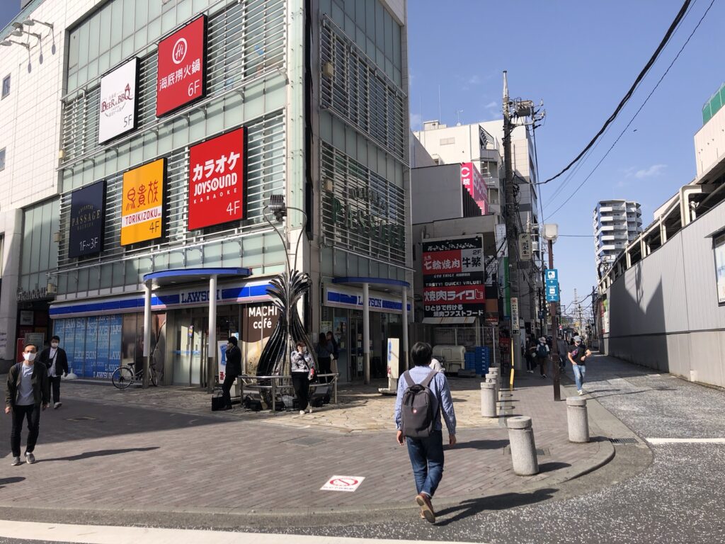 小田急町田駅北口から出たところ