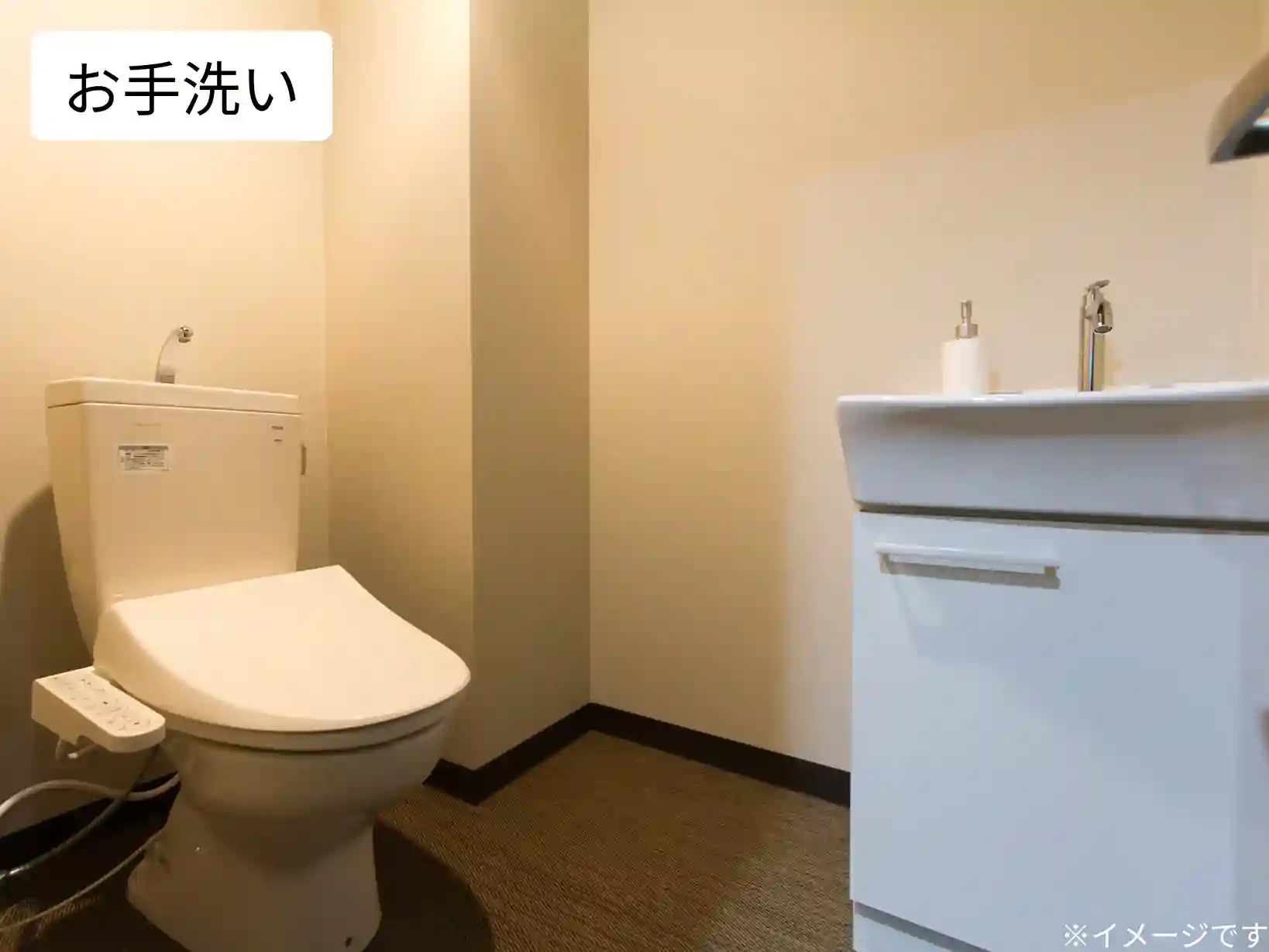 パーソナルジム リタスタイル岡山駅前店　お手洗いの写真